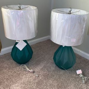 2 Nicole Miller lamps